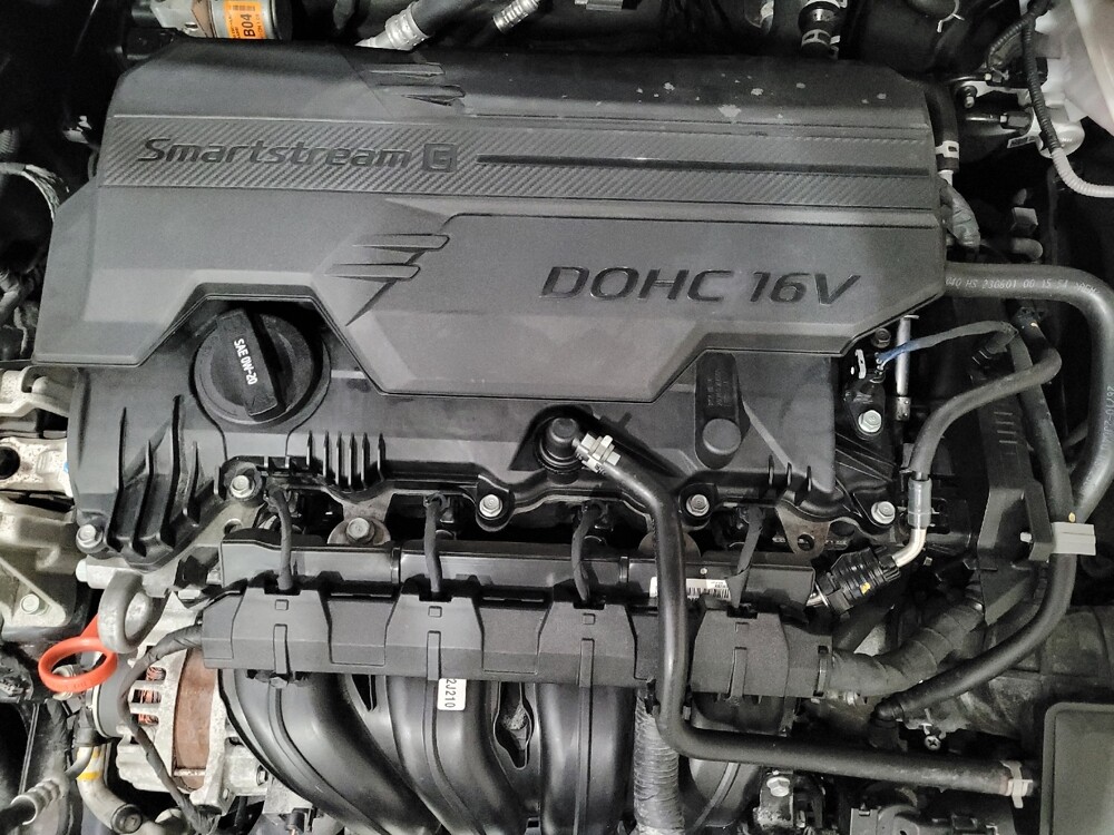 2023 Hyundai Elantra in Williamstown, NJ 8094 - 18128821 30