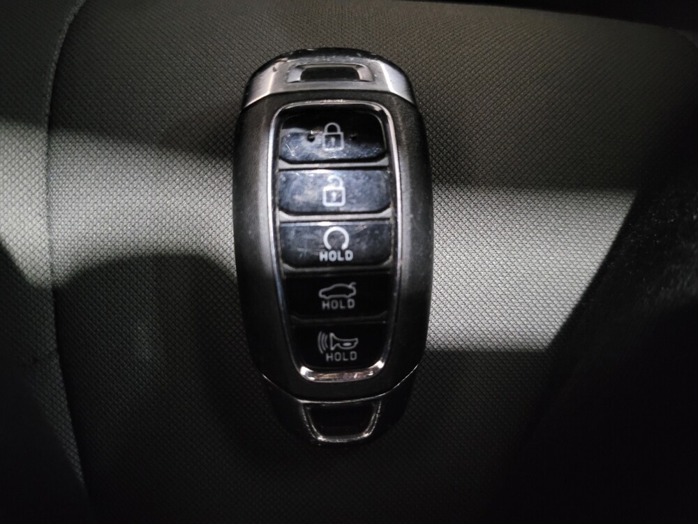 2023 Hyundai Elantra in Williamstown, NJ 8094 - 18128821 32