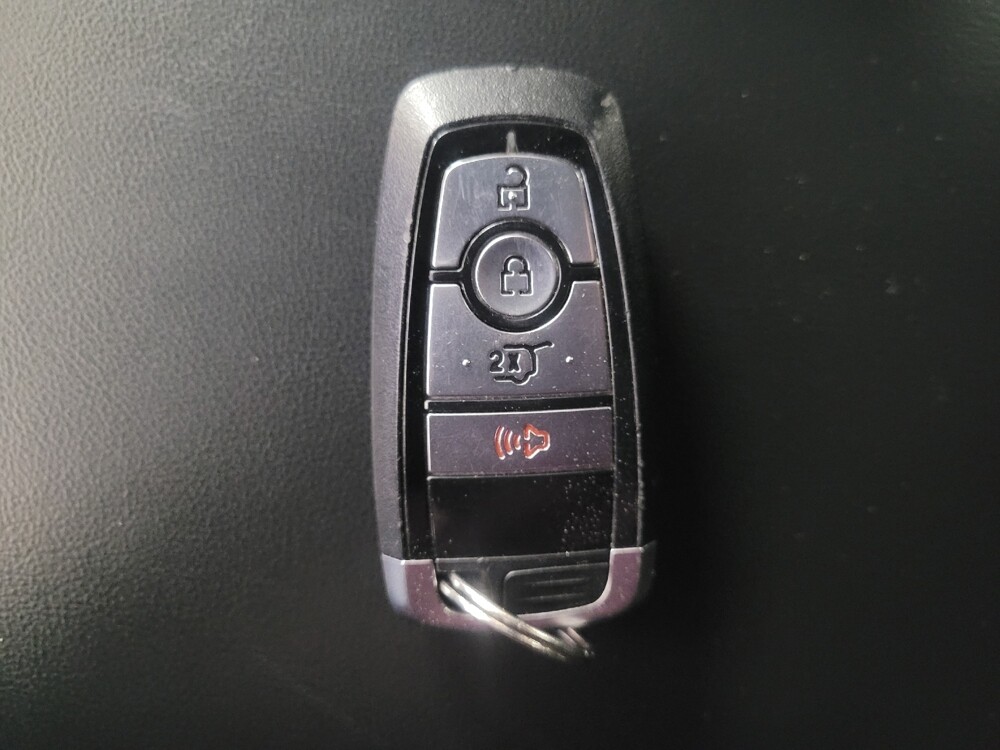 2022 Ford Explorer in Conyers, GA 30094 - 18128822 32