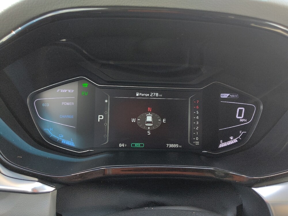 2021 Kia Niro in Mesa, AZ 85210 - 18128823 23