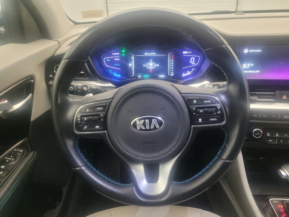 2021 Kia Niro in Mesa, AZ 85210 - 18128823 22