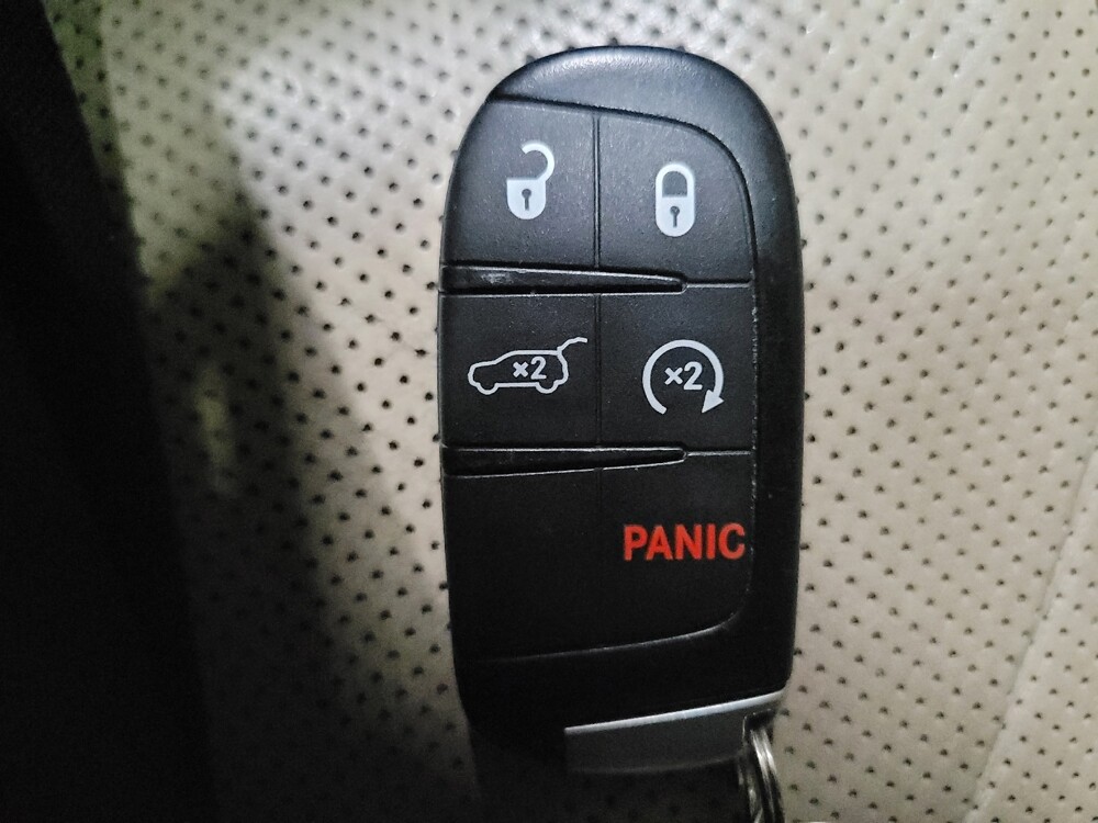 2021 Jeep Grand Cherokee in Woodbridge, VA 22191 - 18128831 32