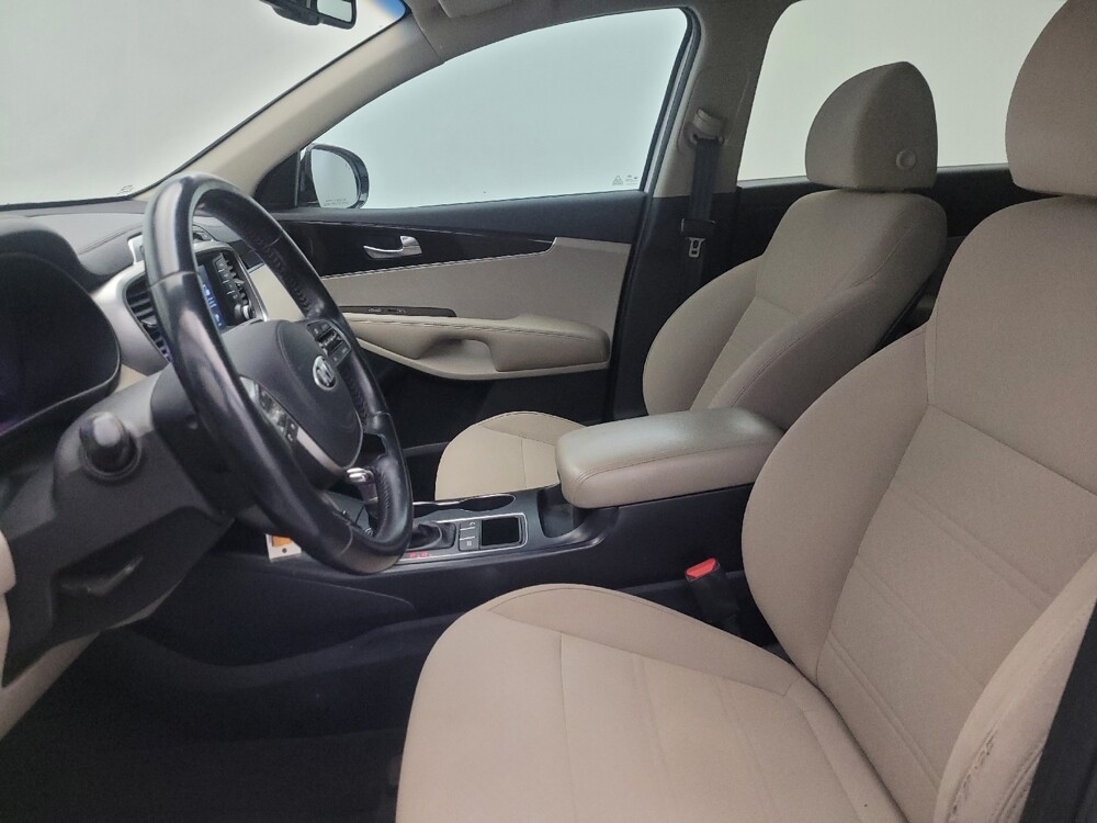 2019 Kia Sorento in Chandler, AZ 85225 - 18128833 17