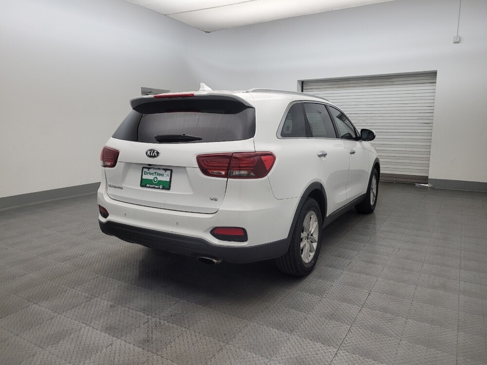 2019 Kia Sorento in Chandler, AZ 85225 - 18128833 9