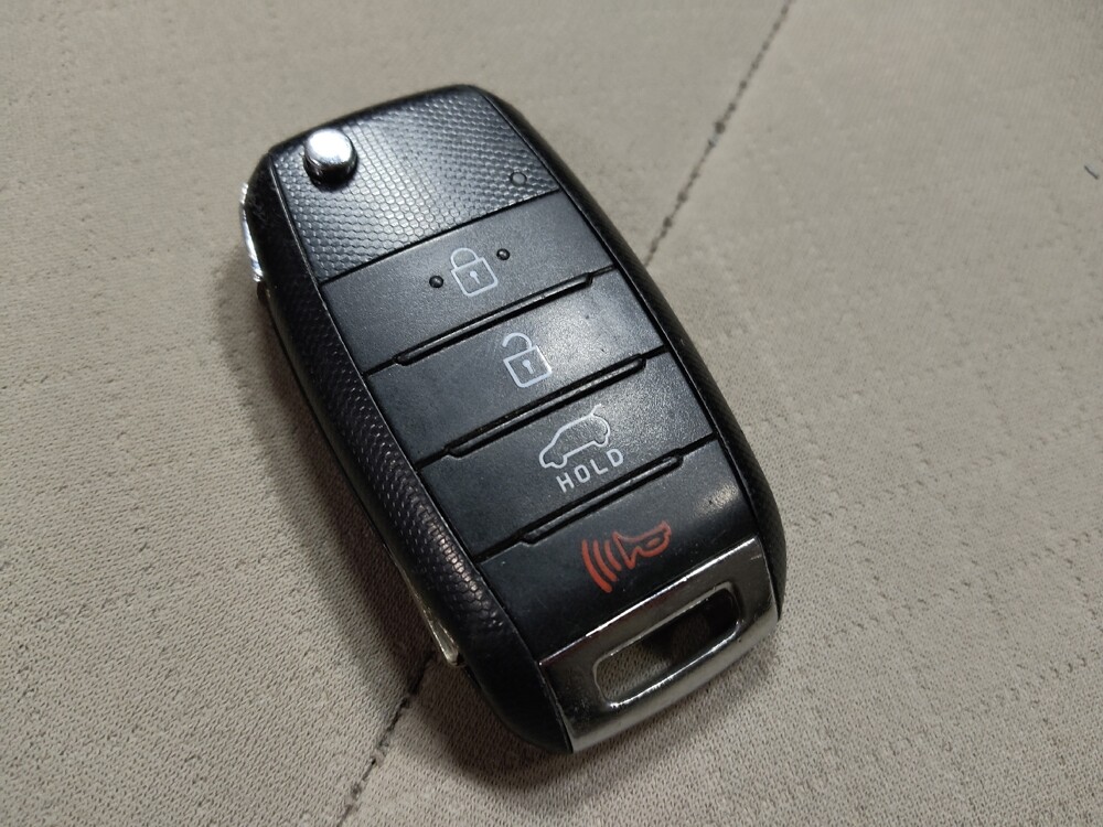 2019 Kia Sorento in Chandler, AZ 85225 - 18128833 32