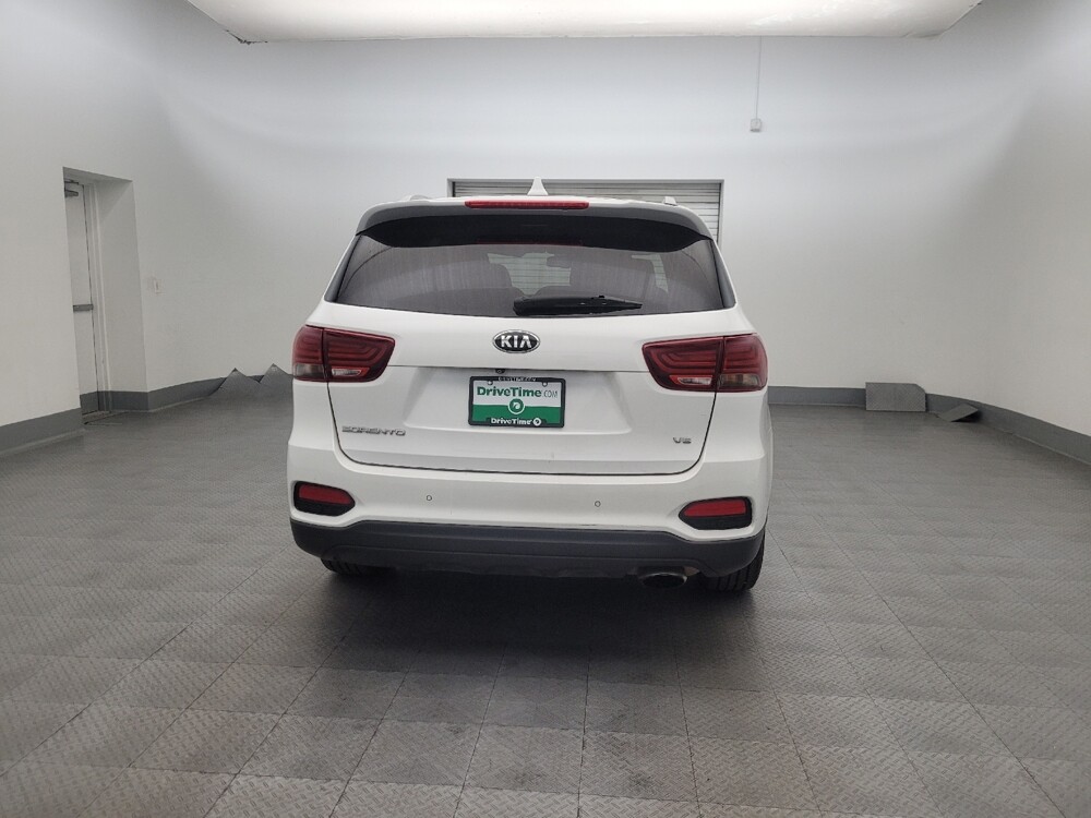 2019 Kia Sorento in Chandler, AZ 85225 - 18128833 7