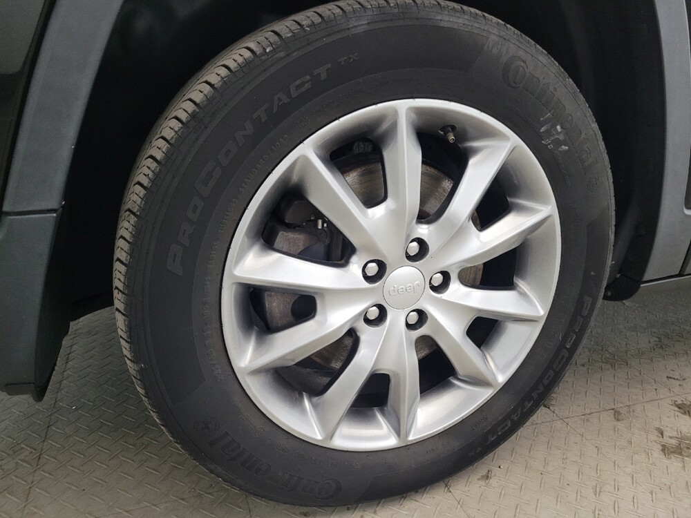 2018 Jeep Cherokee in Williamstown, NJ 8094 - 18128834 31