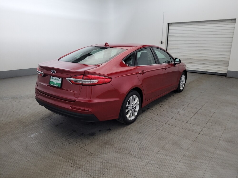 2020 Ford Fusion in Williamstown, NJ 8094 - 18128837 9