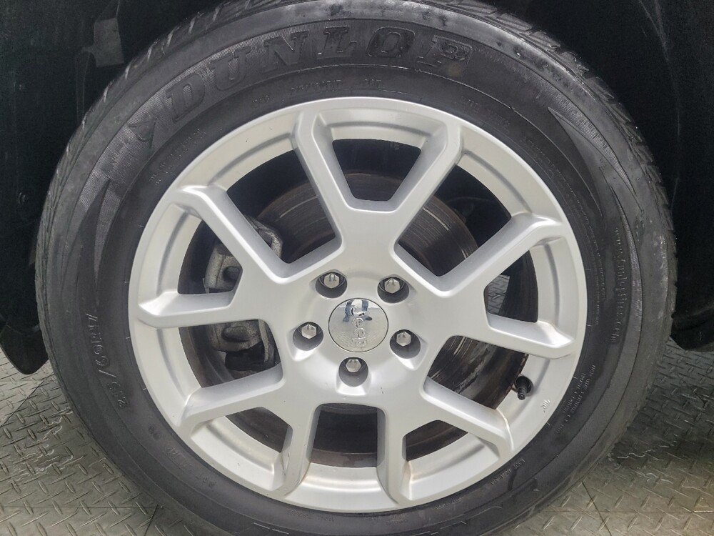 2021 Jeep Renegade in Ft Wayne, IN 46805 - 18128840 31