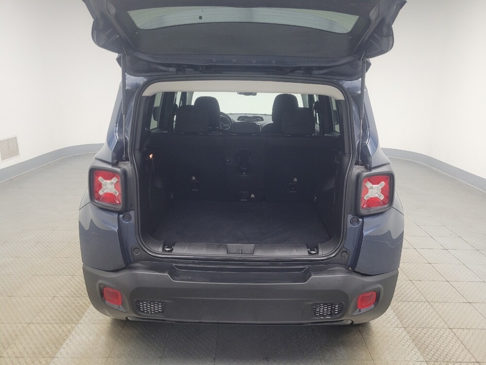 2021 Jeep Renegade in Ft Wayne, IN 46805 - 18128840 29