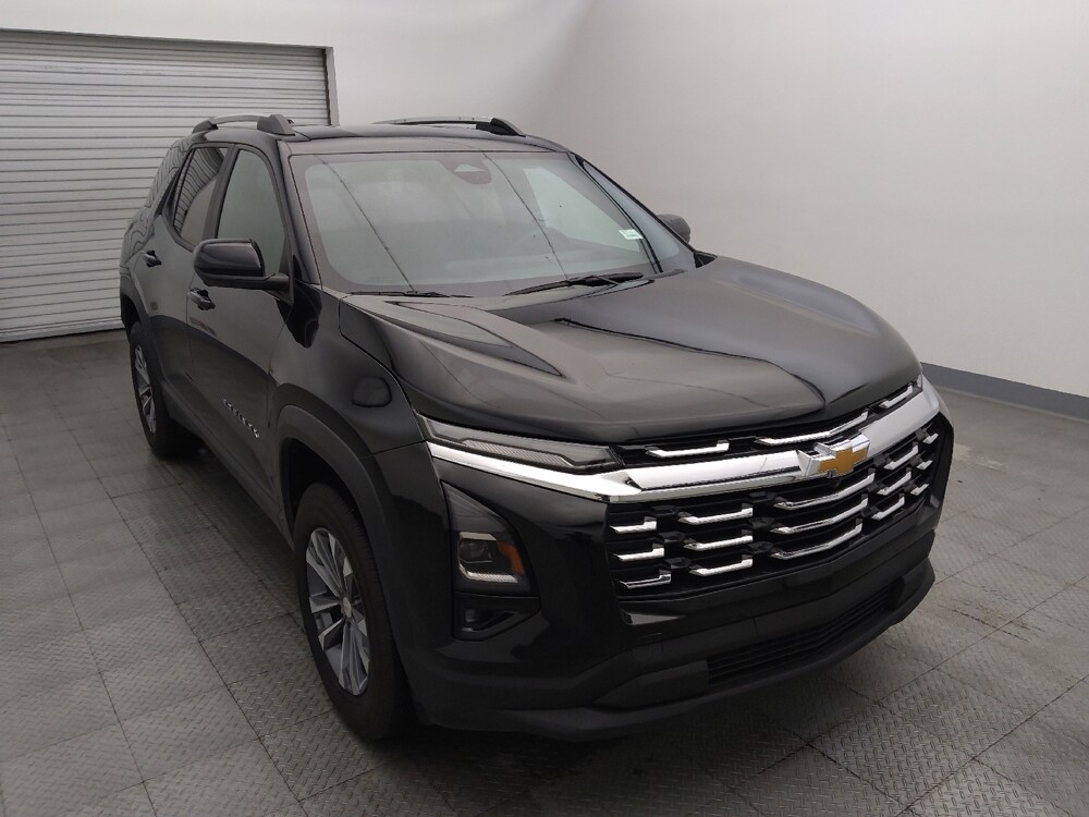 2025 Chevrolet Equinox in Houston, TX 77074 - 18128844 13