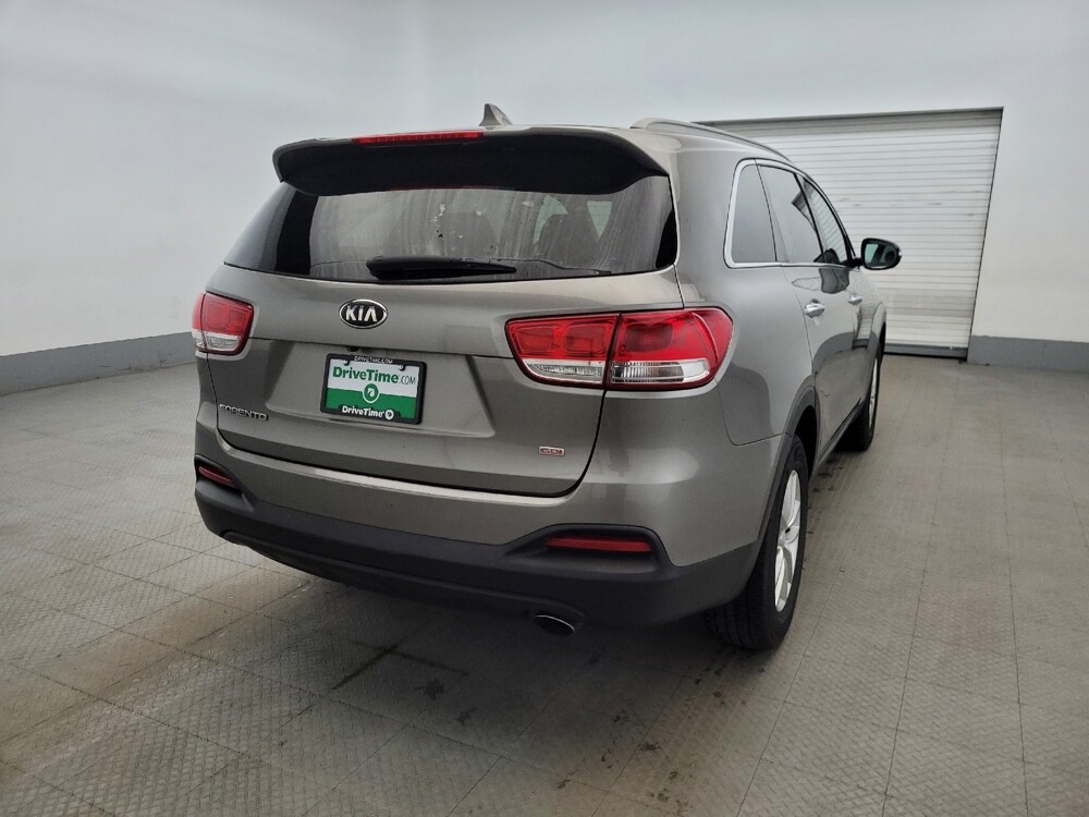 2018 Kia Sorento in Richmond, VA 23235 - 18128848 7