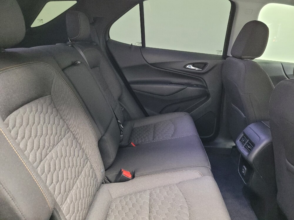 2020 Chevrolet Equinox in Las Vegas, NV 89102 - 18128854 19