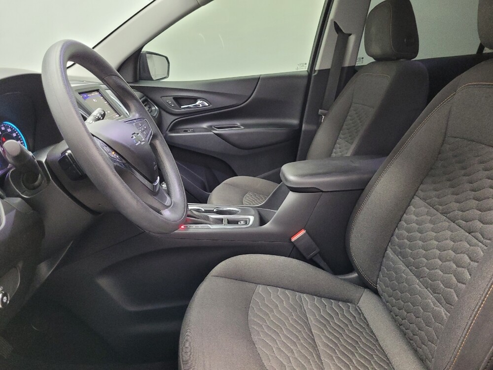 2020 Chevrolet Equinox in Las Vegas, NV 89102 - 18128854 17