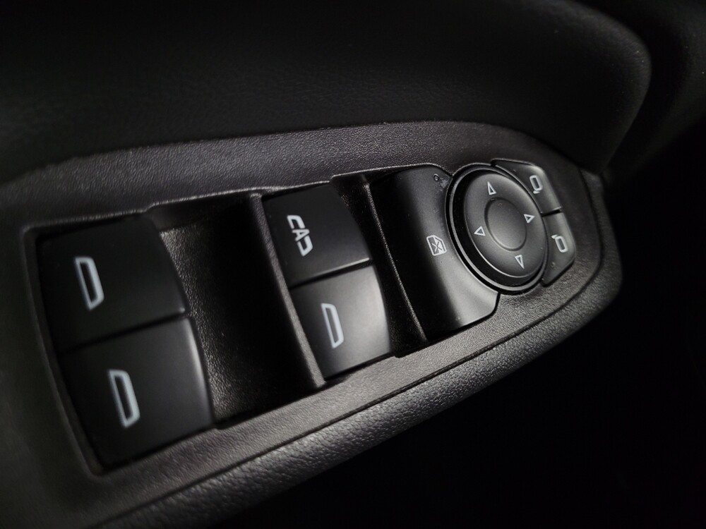 2020 Chevrolet Equinox in Las Vegas, NV 89102 - 18128854 27