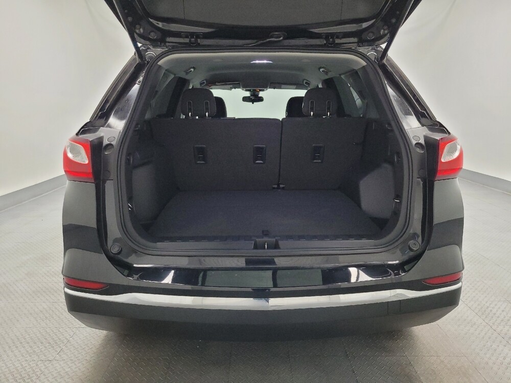 2020 Chevrolet Equinox in Las Vegas, NV 89102 - 18128854 29