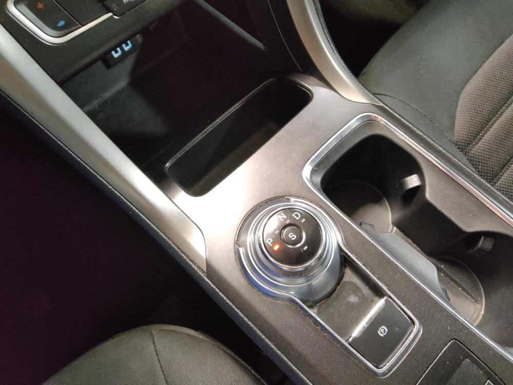 2019 Ford Fusion in Live Oak, TX 78233 - 18128861 26