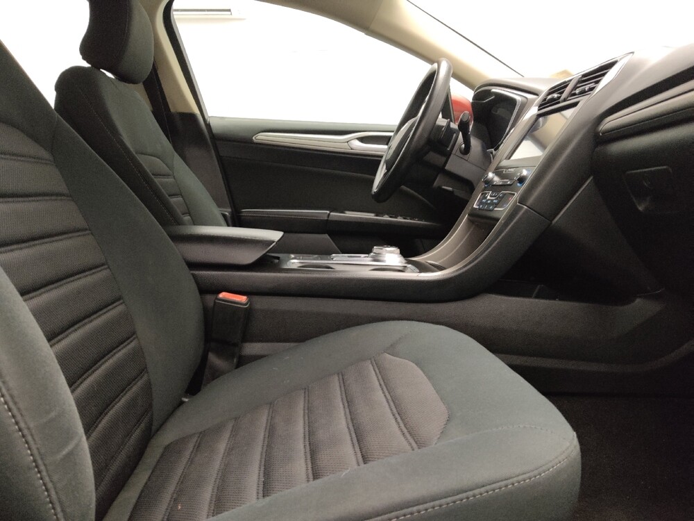 2019 Ford Fusion in Live Oak, TX 78233 - 18128861 21