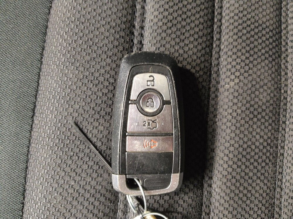 2019 Ford Fusion in Live Oak, TX 78233 - 18128861 32