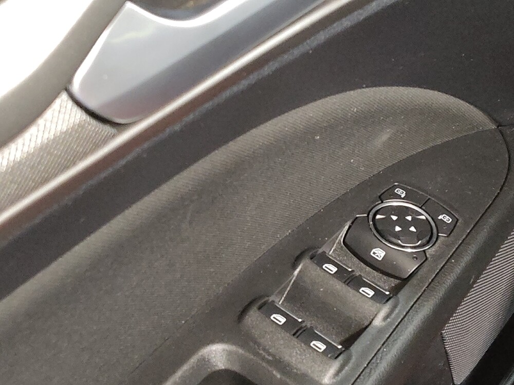 2019 Ford Fusion in Live Oak, TX 78233 - 18128861 27