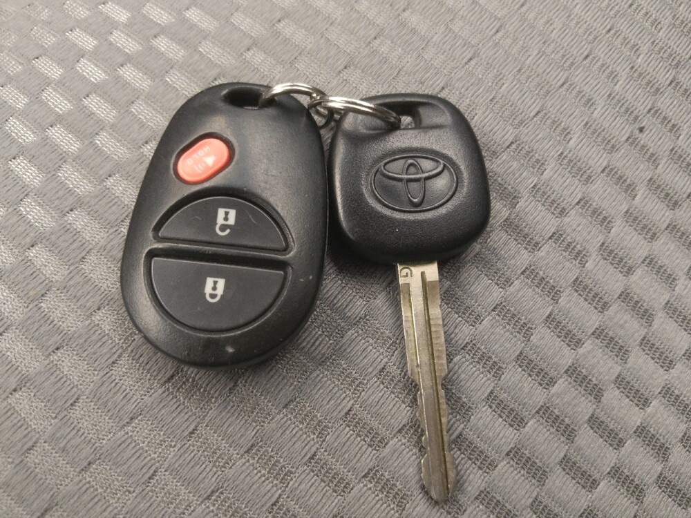 2015 Toyota Tacoma in Albuquerque, NM 87123 - 18128867 32