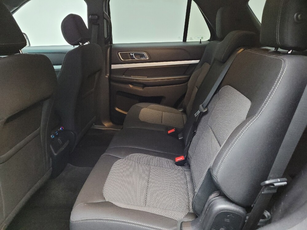 2016 Ford Explorer in Taylor, MI 48180 - 18128870 18