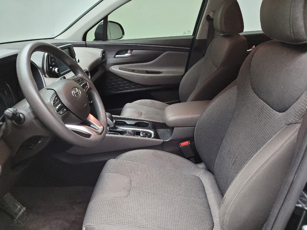 2019 Hyundai Santa Fe in Taylor, MI 48180 - 18128871 17