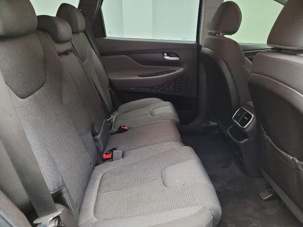 2019 Hyundai Santa Fe in Taylor, MI 48180 - 18128871 19