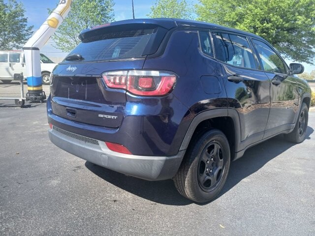 2019 Jeep Compass in Knoxville, TN 37912 - 18128906 3