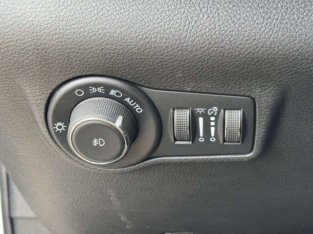 2024 Jeep Compass in Winchester, VA 22602 - 18128909 30