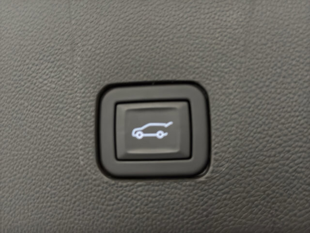 2024 Chevrolet Traverse in Burlington, WI 53105 - 18128911 22