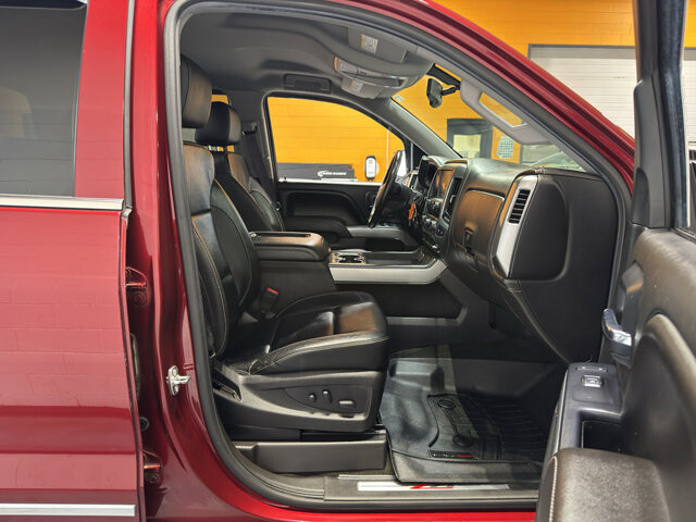 2017 Chevrolet Silverado 1500 in Burlington, WI 53105 - 18128912 16