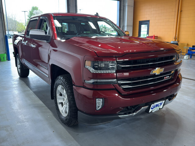 2017 Chevrolet Silverado 1500 in Burlington, WI 53105 - 18128912 7