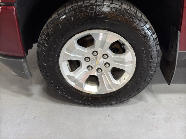 2017 Chevrolet Silverado 1500 in Burlington, WI 53105 - 18128912 9