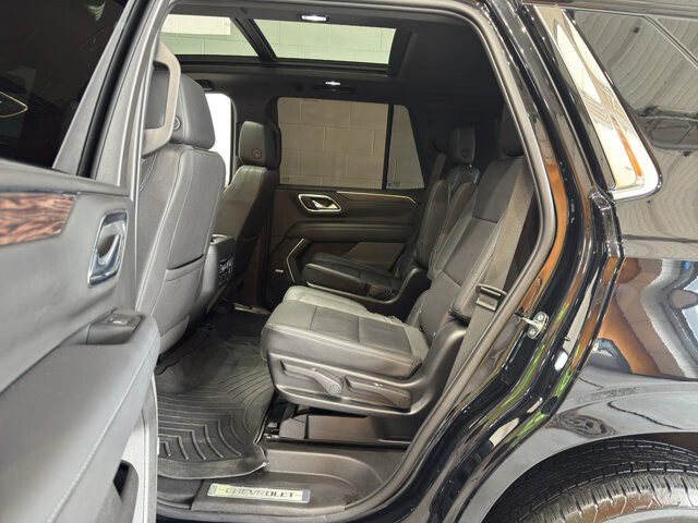 2023 Chevrolet Tahoe in Burlington, WI 53105 - 18128917 10