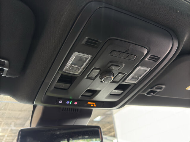 2023 Chevrolet Tahoe in Burlington, WI 53105 - 18128917 35