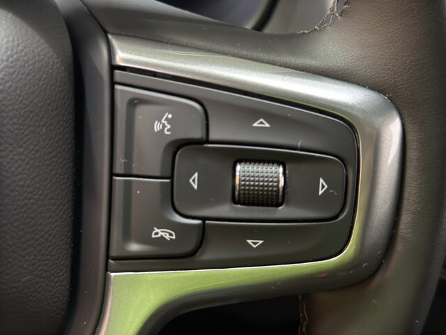 2023 Chevrolet Tahoe in Burlington, WI 53105 - 18128917 27