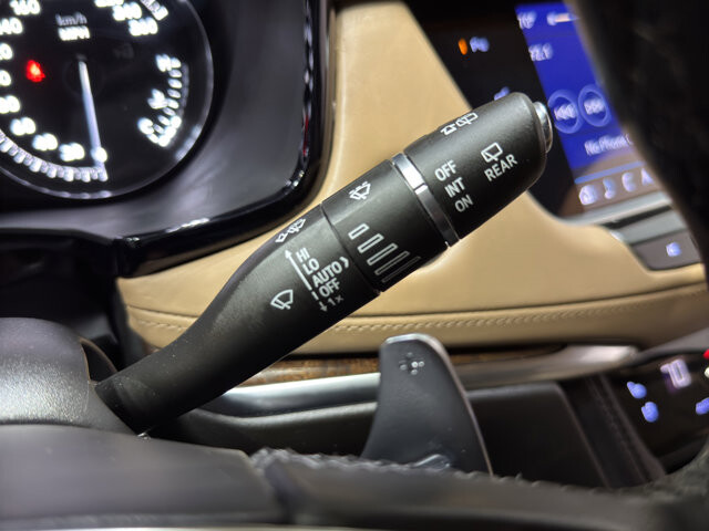 2022 Cadillac XT5 in Burlington, WI 53105 - 18128920 29