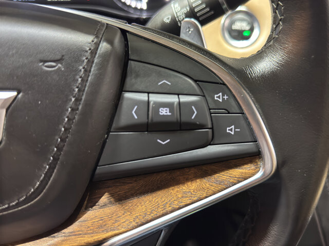 2022 Cadillac XT5 in Burlington, WI 53105 - 18128920 27