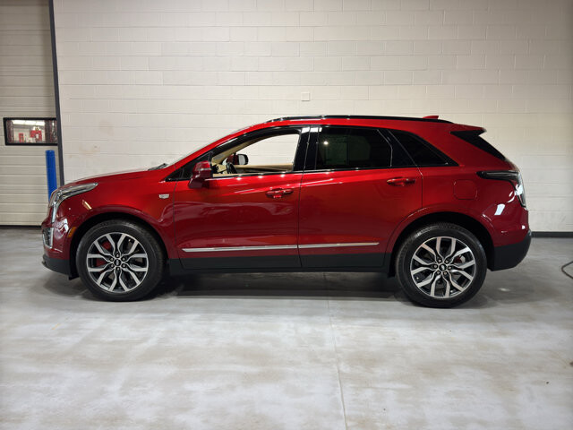 2022 Cadillac XT5 in Burlington, WI 53105 - 18128920 2