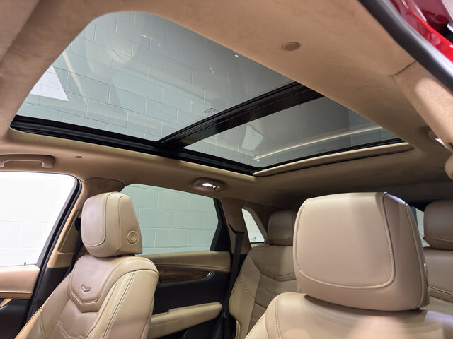 2022 Cadillac XT5 in Burlington, WI 53105 - 18128920 42