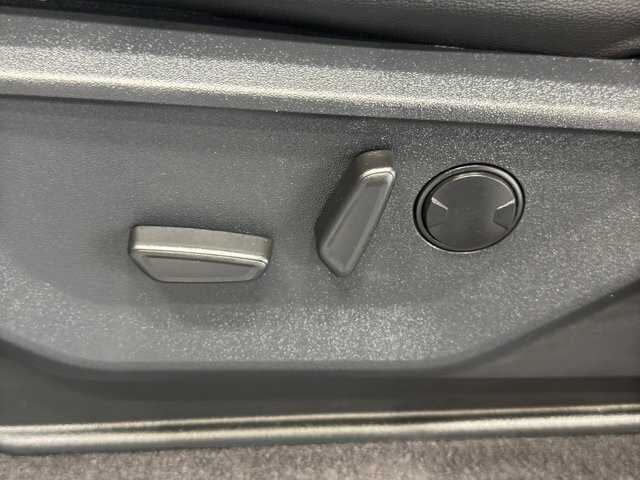 2025 Ford F150 in Burlington, WI 53105 - 18128923 16
