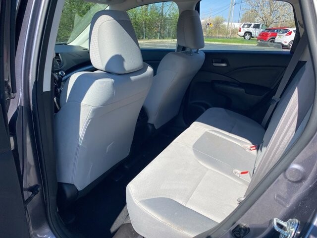 2015 Honda CR-V in Marysville, OH 43040 - 18128924 30