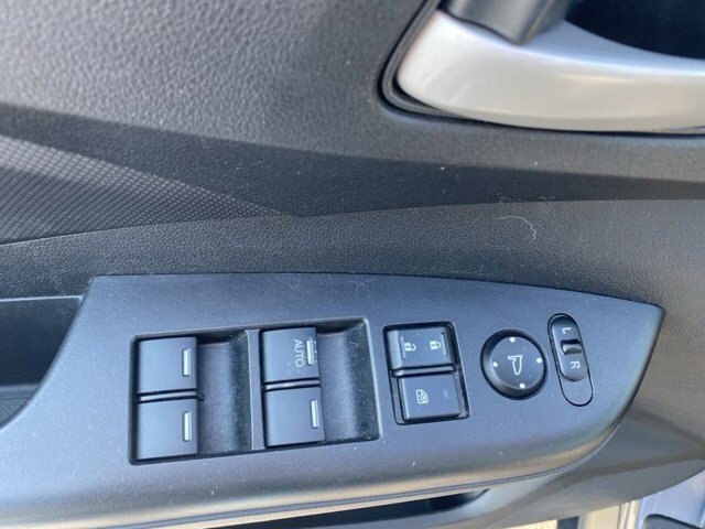 2015 Honda CR-V in Marysville, OH 43040 - 18128924 17