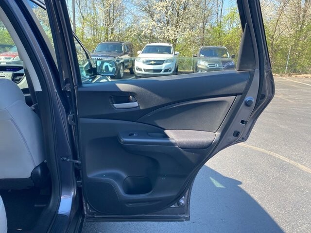 2015 Honda CR-V in Marysville, OH 43040 - 18128924 34