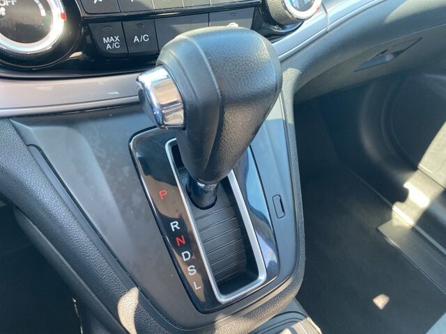 2015 Honda CR-V in Marysville, OH 43040 - 18128924 25