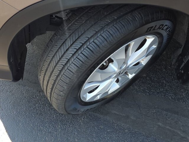 2013 Honda CR-V in Marysville, OH 43040 - 18128926 11