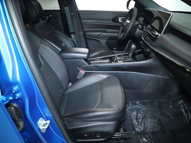 2024 Jeep Compass in Bedford, OH 44146 - 18128932 37