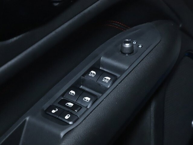 2024 Jeep Compass in Bedford, OH 44146 - 18128932 17