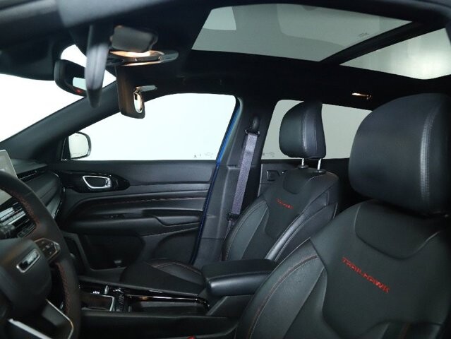 2024 Jeep Compass in Bedford, OH 44146 - 18128932 21